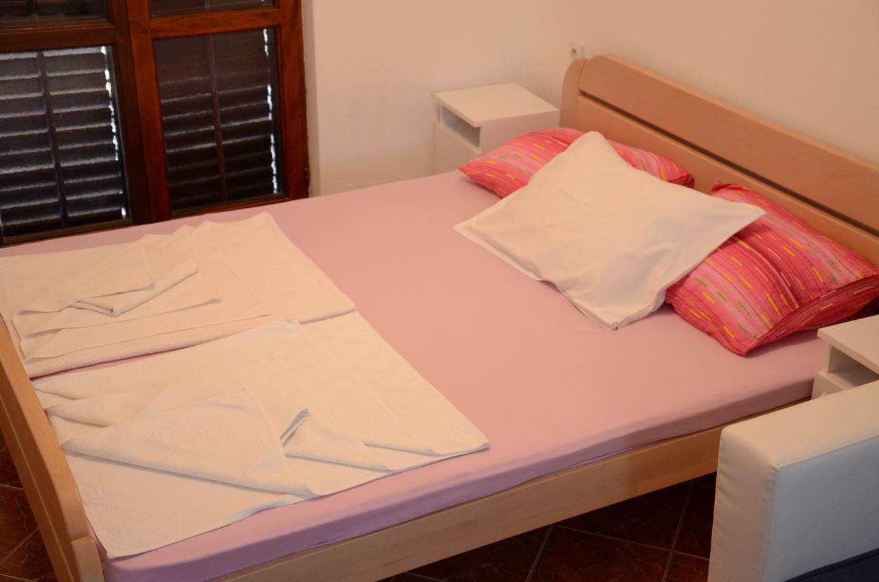 Matovic Apartments Dobra Voda Exteriér fotografie